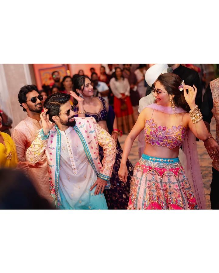 keerthy-suresh-mahendi-ceremony-photos